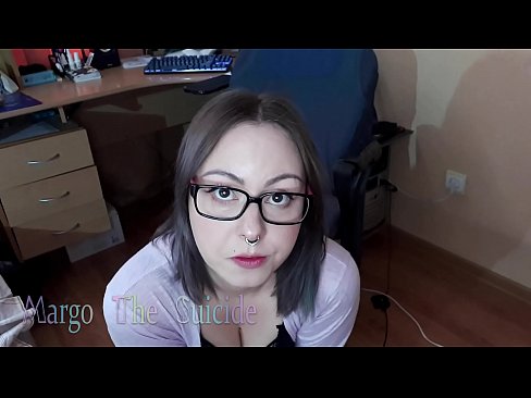 ❤️ Сэксуальная дзяўчына ў акулярах глыбока адсмоктвае фалаімітатар на камеру ️❌ Порна vk у нас ❌